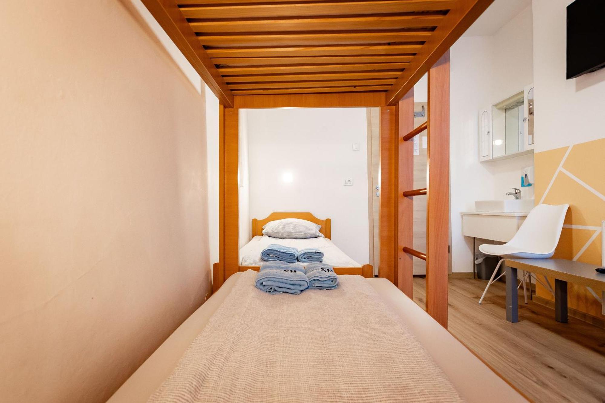 Hostel Soline Portorož Exteriér fotografie